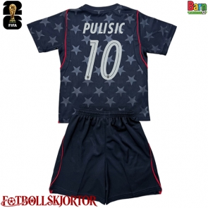 Förenta stater Christian Pulisic #10 Borta Kläder Barn VM 2026 Kortärmad (+ Korta byxor)
